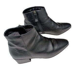 Aquatalia Fuoco Leather Ankle Boots Side Zip Booties Black 399557 Size 8 Classic